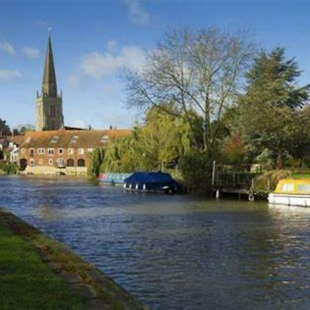 1 Bedroom Flat Sleeps 4 In Abingdon Oxfordshire Екстериор снимка