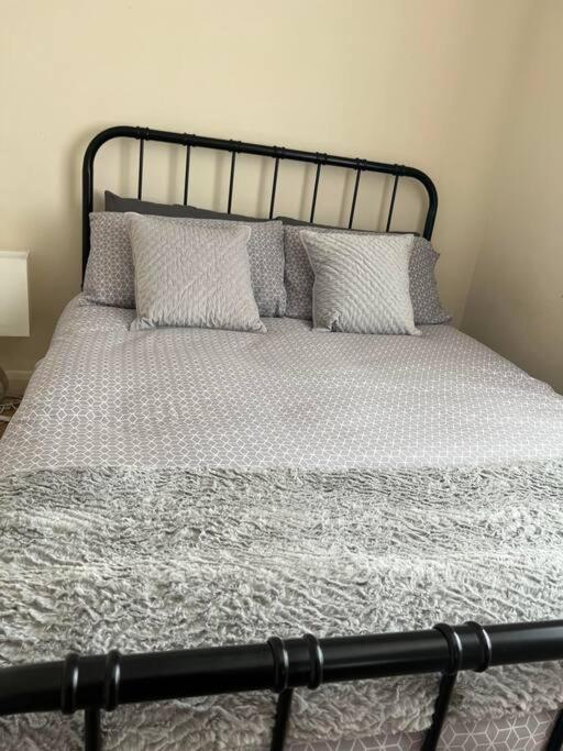1 Bedroom Flat Sleeps 4 In Abingdon Oxfordshire Екстериор снимка